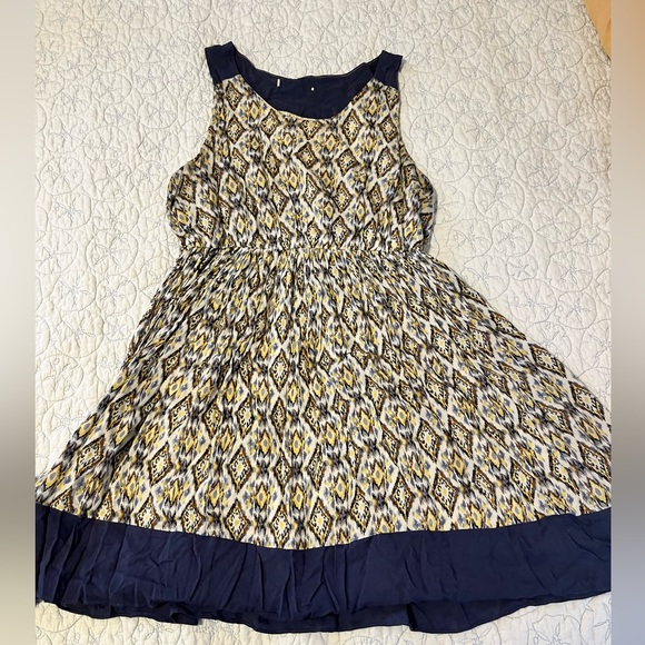 Cute Ikat-Print Dress for Spring! - Picture 1 of 2